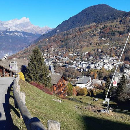 Appartement Meuble Avec Vue Sur Les Montagnes Et Piscine L'Ete サン・ジェルヴェ・レ・バン エクステリア 写真